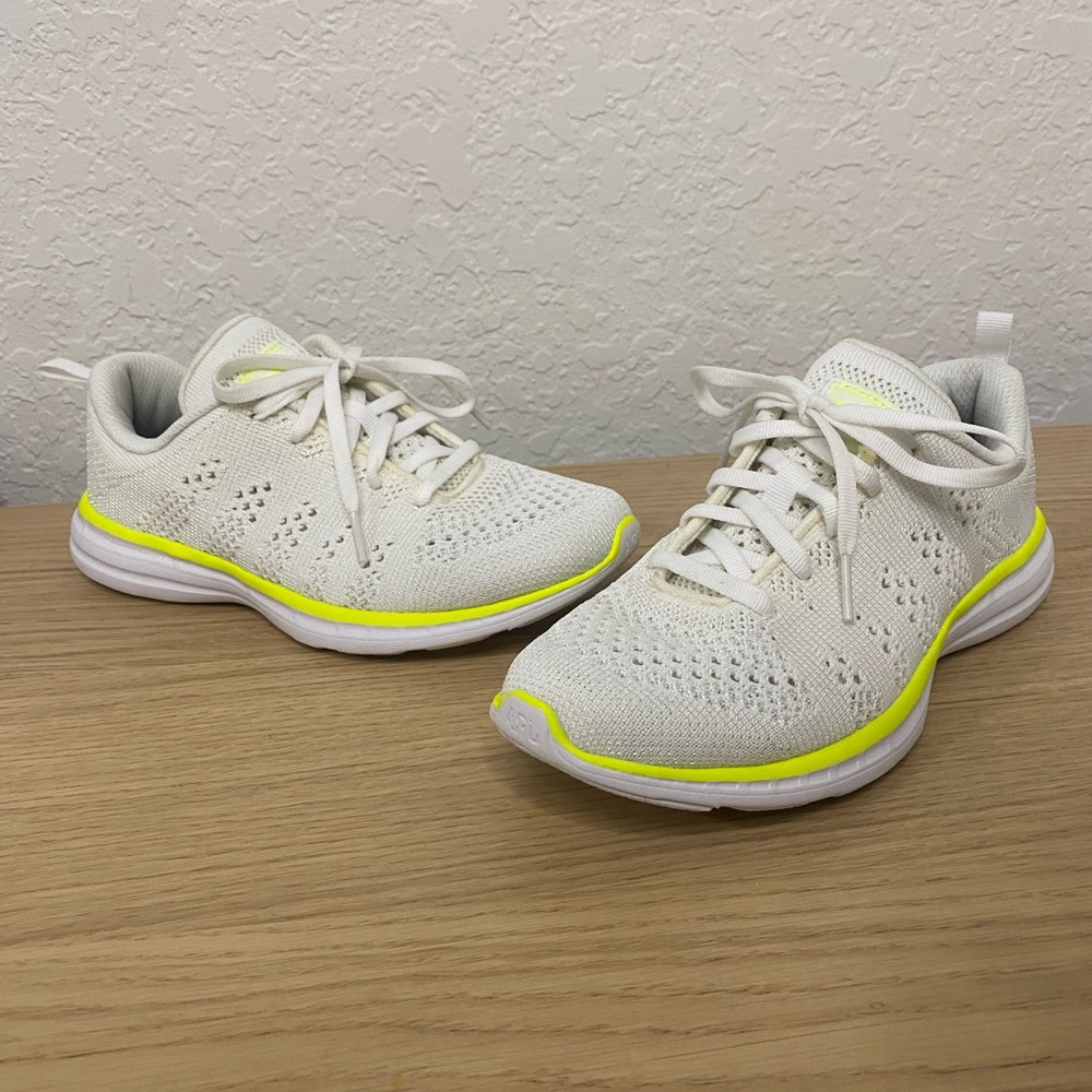 APL Techloom Pro Sneakers White Metallic with Neon accent size 6